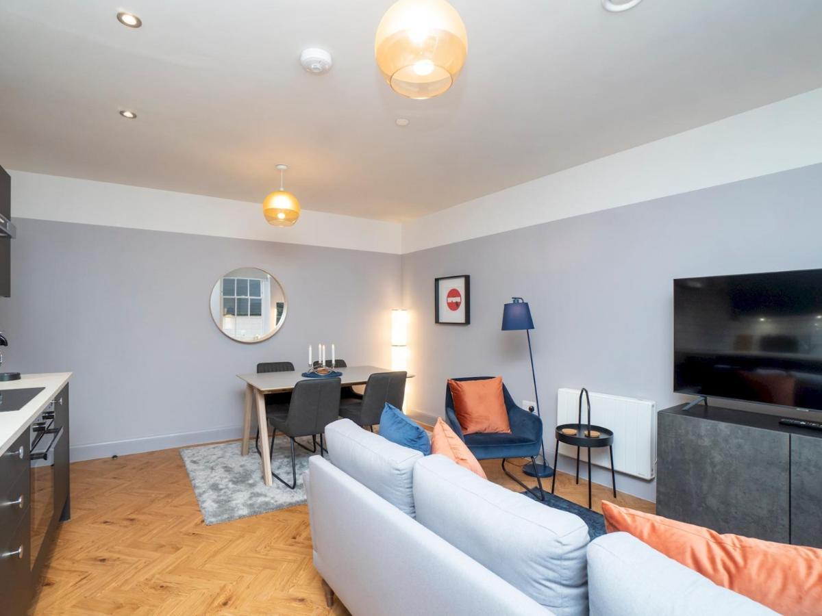 Ferienwohnung Pass The Keys Stunning 2 Bed Retreat In The Heart Of Bath Exterior foto