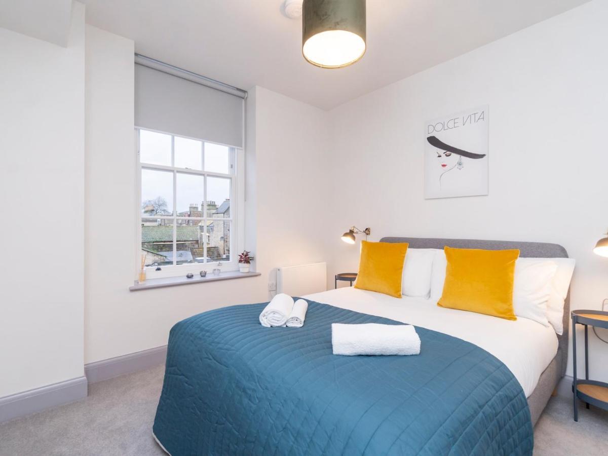 Ferienwohnung Pass The Keys Stunning 2 Bed Retreat In The Heart Of Bath Exterior foto
